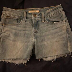 Levis 535 Super Skinny Cutoff Jean Shorts Raw Hem Light Wash Grunge Size 27